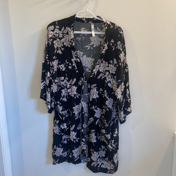 Spiritual gangster robe cover up camisole - Picture 1 of 2